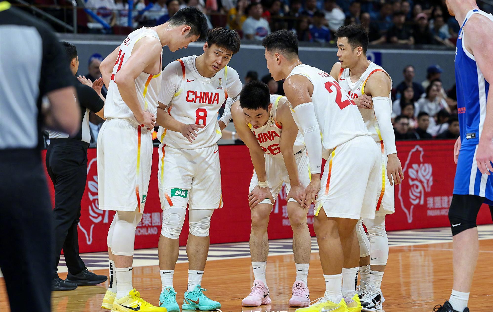 世界杯手机观看平台-有眼光！郭士强挑中3奇兵，30岁后卫三分全中，新奶爸单场11篮板